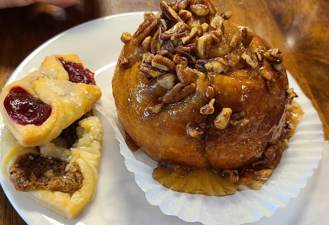 Grandview Bakery & Sweet Shop 1